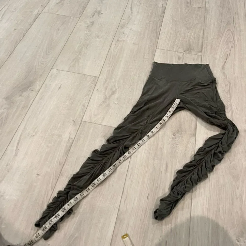 Lululemon Leggings Womens 4 Black Into Something Good Tight 28